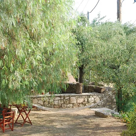 Guest house Anatoli Labreon 3*