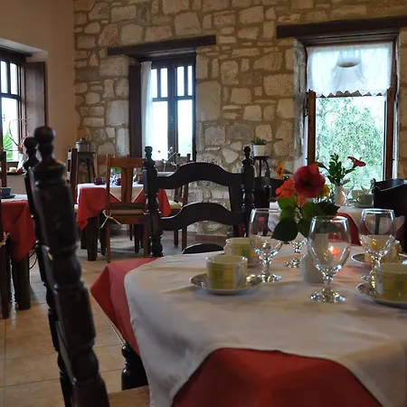 Anatoli Labreon Guest house